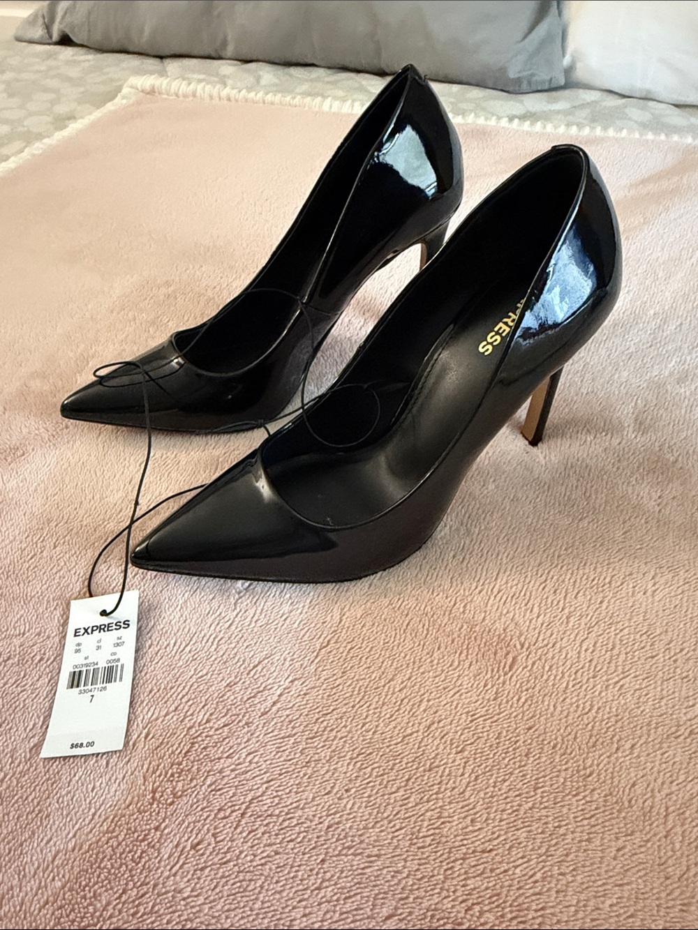 Express Women's Black Patent Pointed-Toe Stiletto Pumps